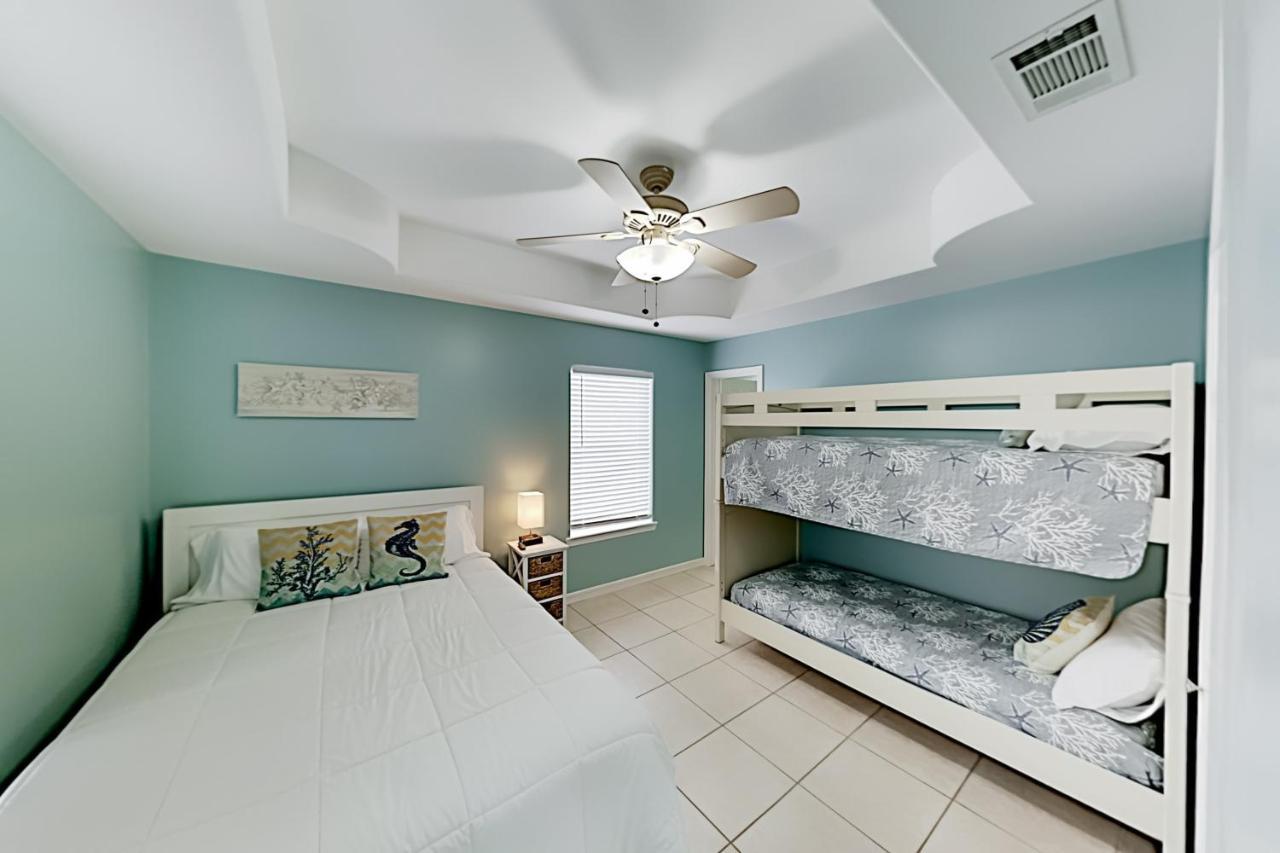 Island Escape & Huisache Townhome South Padre Island Extérieur photo